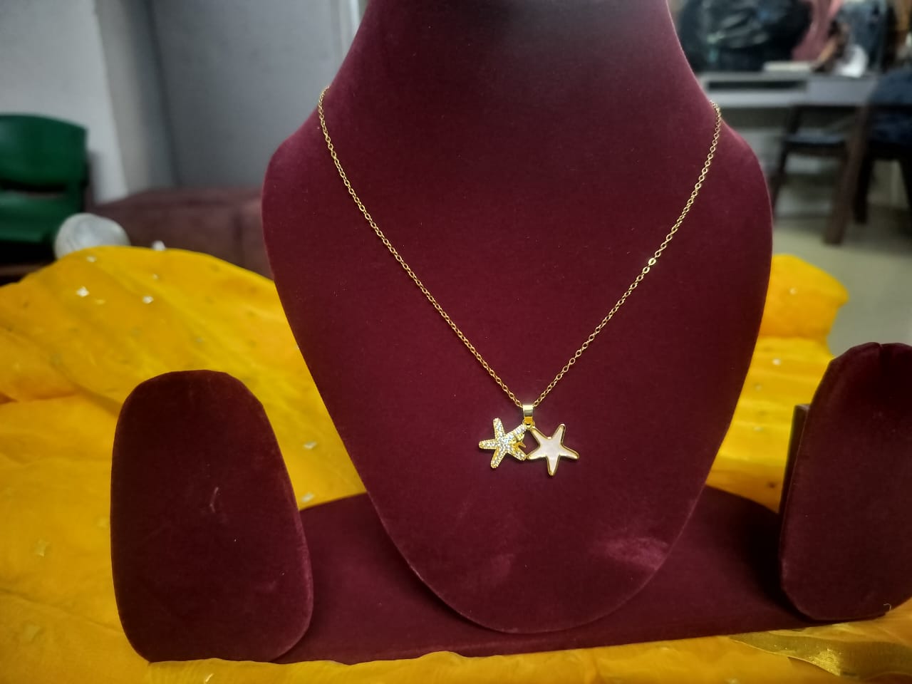 Star Chain