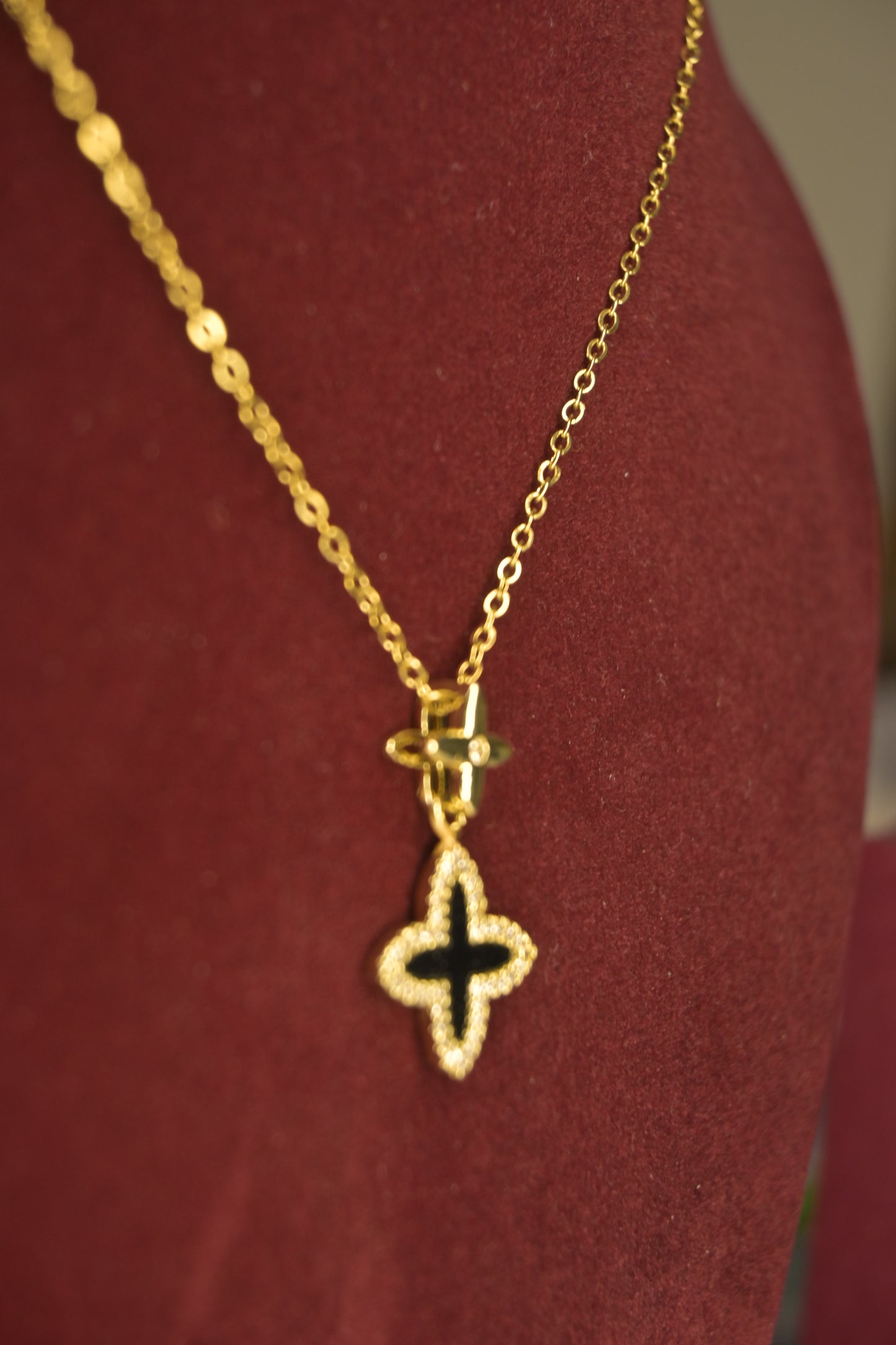 Black Enamel Clover Pendant Chain