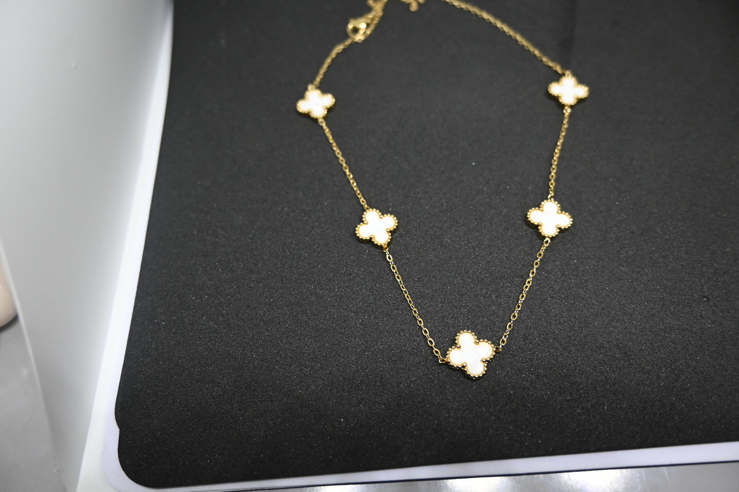 White Clover Combo Set