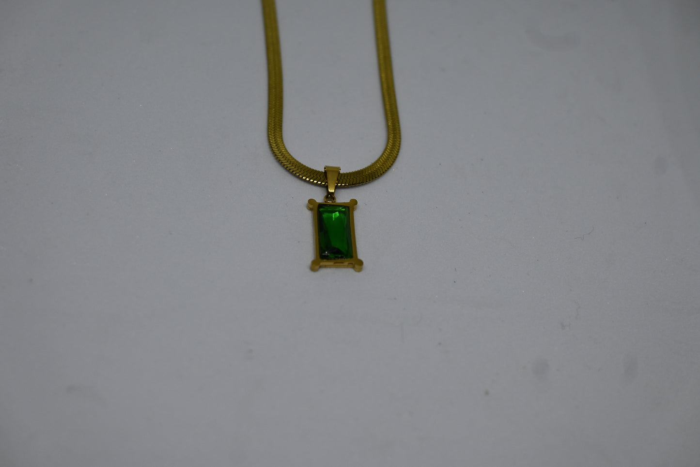 Emerald Stone Chain
