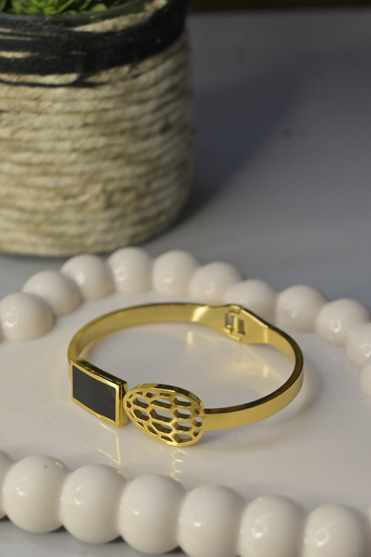 Gold Hive Luxe