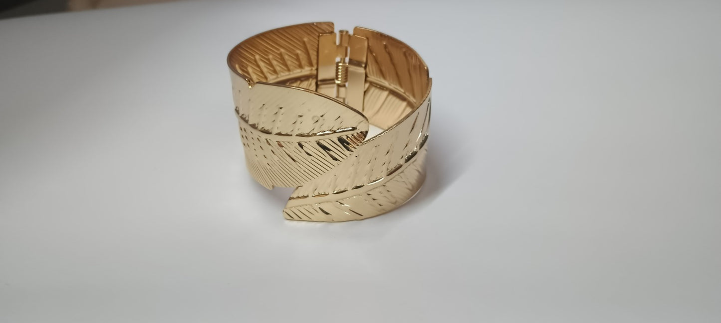 Leaf Cuff